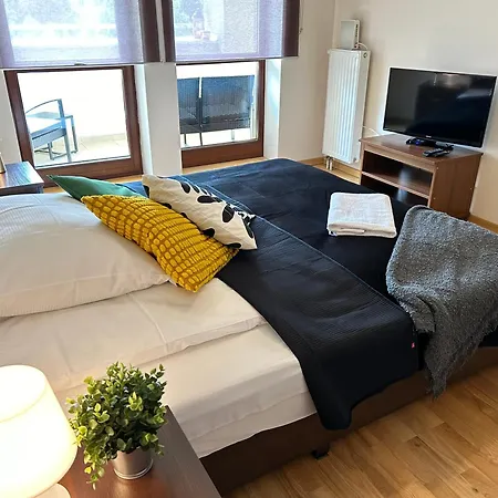 Old Town - Free Parking Przemyslowa Str Krakow