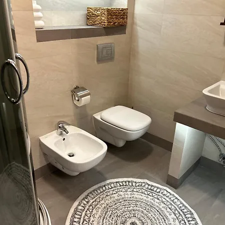 Old Town - Free Parking Apartment